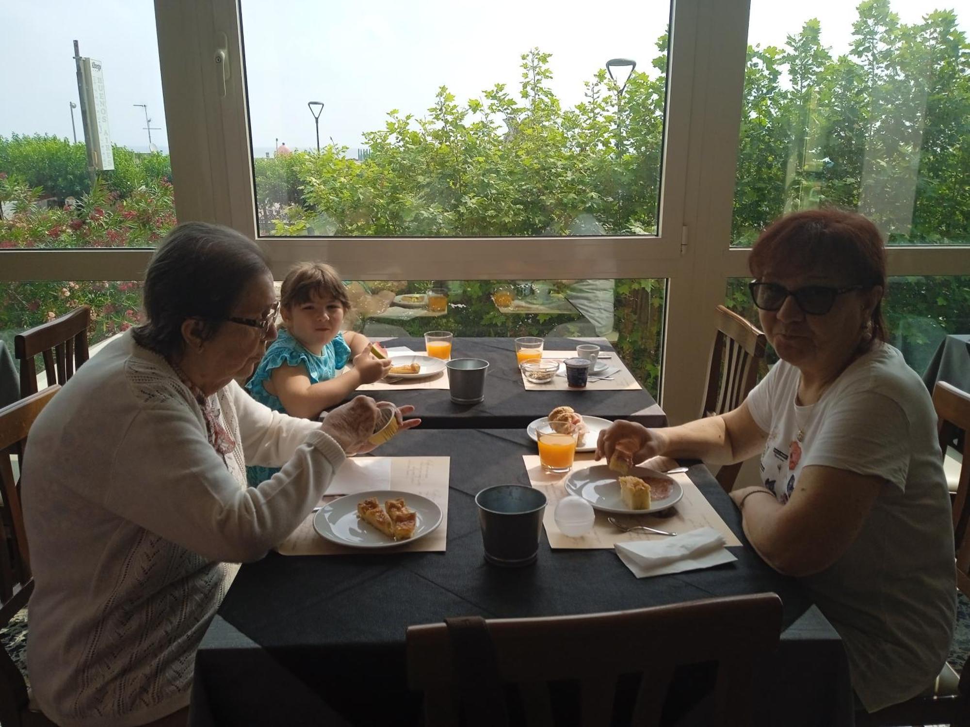 Hotel Buenos Aires Cervia Luaran gambar